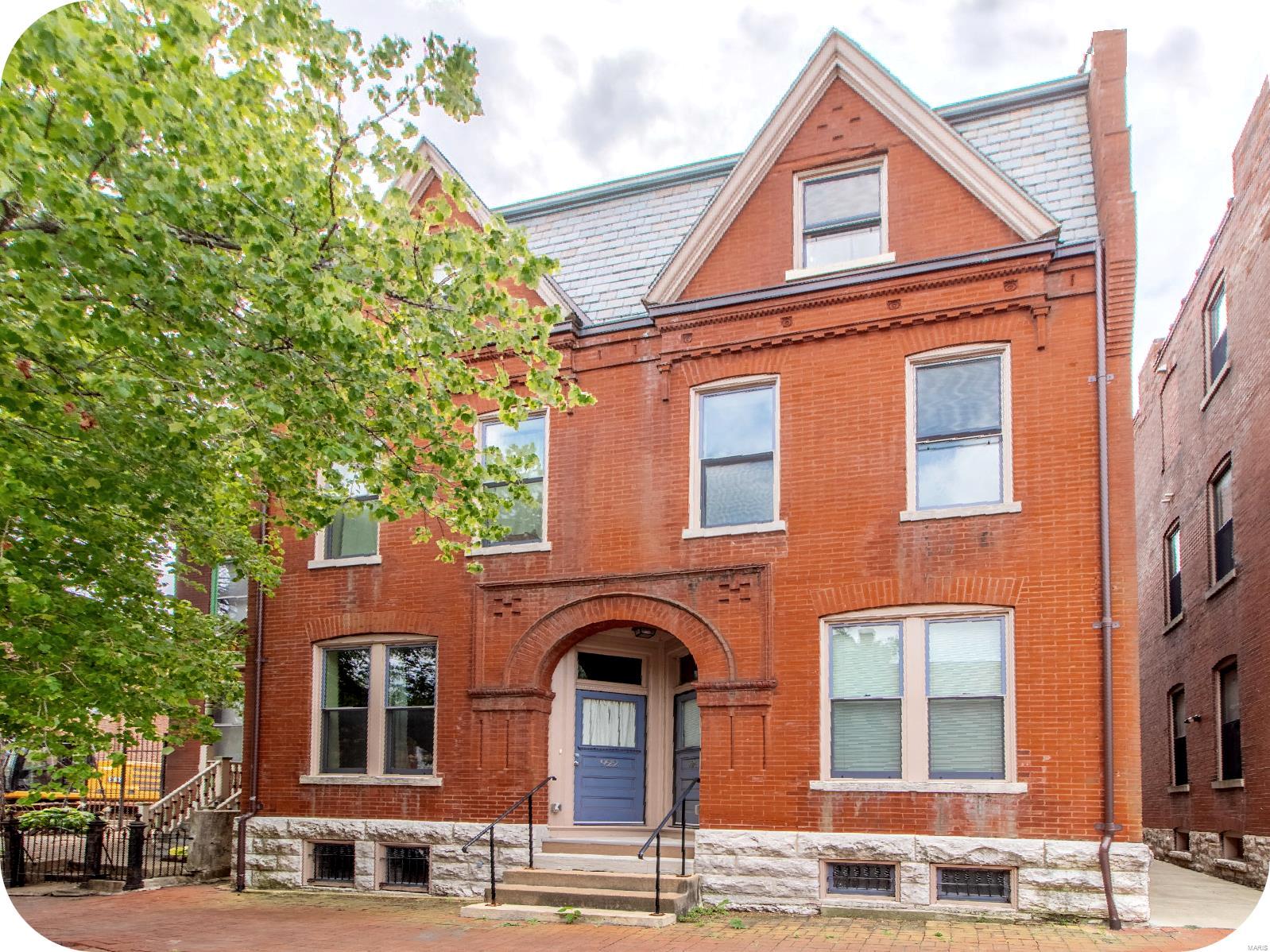 Allen Ave, Saint Louis, MO 63104