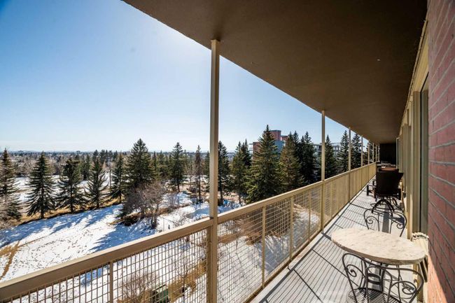 606,607 - 3316 Rideau Place Sw, Home with 2 bedrooms, 2 bathrooms and 2 parking in Calgary AB | Image 35