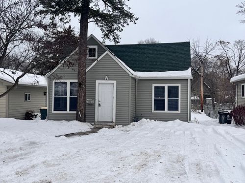 302 Elder Dr, Round Lake Park, IL, 60073-3106 | Card Image