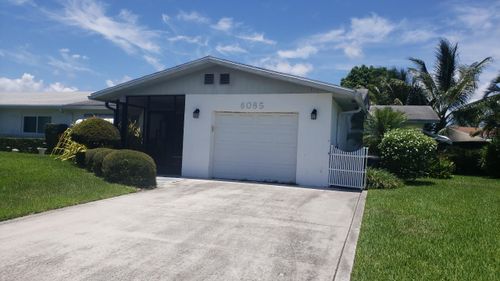 6085 Stanley Ln, Delray Beach, FL, 33484-1507 | Card Image