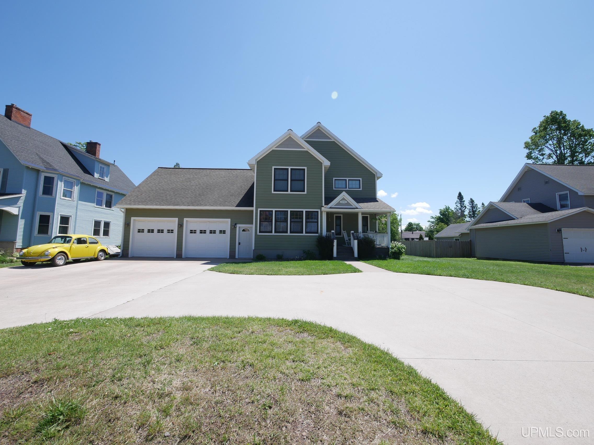 Calumet Ave, Calumet, MI 49913