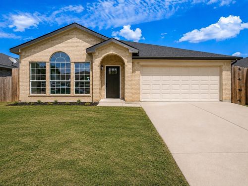 7113 Avington Way, Fort Worth, TX, 76133-8926 | Card Image