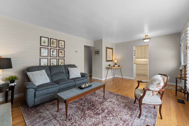 6 Ross St, House other with 3 bedrooms, 2 bathrooms and 6 parking in Cobden ON | Image 14