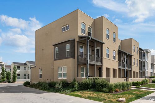 358-5359 W Bowstring Way, South Jordan, UT, 84009-6169 | Card Image