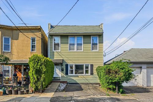 47 Villa Ave, Yonkers, NY, 10704-2442 | Card Image