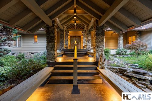 264 Upper Brushy Face Road, Highlands, NC, 28741 | Card Image