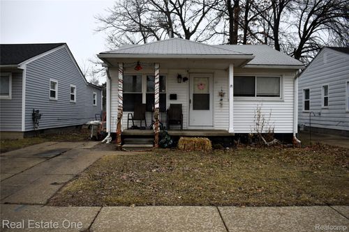 11319 Sherman Ave, Warren, MI, 48089-3036 | Card Image