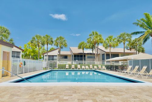 204-8765 Azalea Ct, Tamarac, FL, 33321-2082 | Card Image