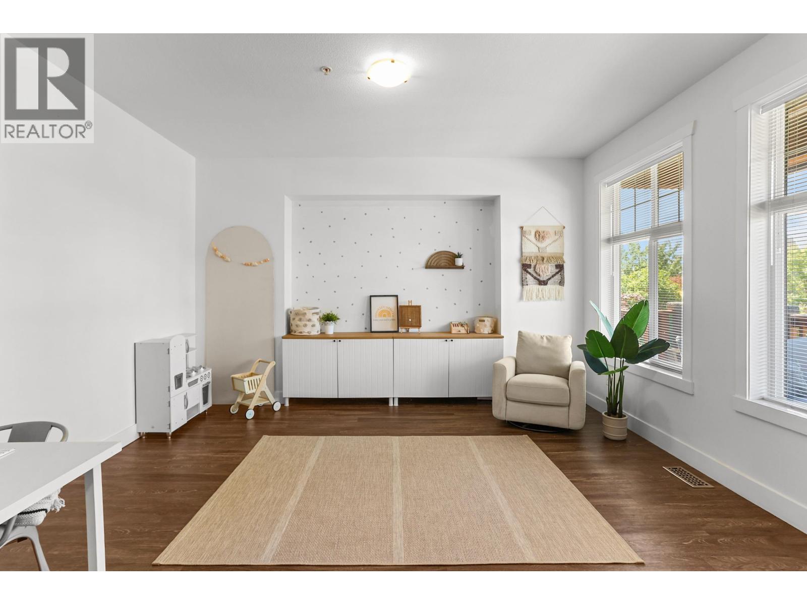 Residential in Maple Ridge 5
