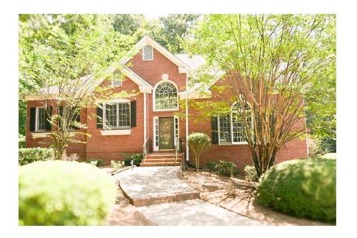 3885 Waterford Dr, Suwanee, GA, 30024-1479 | Card Image