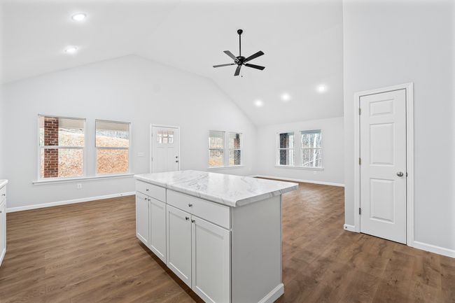 68 River Bend Park Dr, House other with 3 bedrooms, 2 bathrooms and null parking in Iuka MS | Image 4