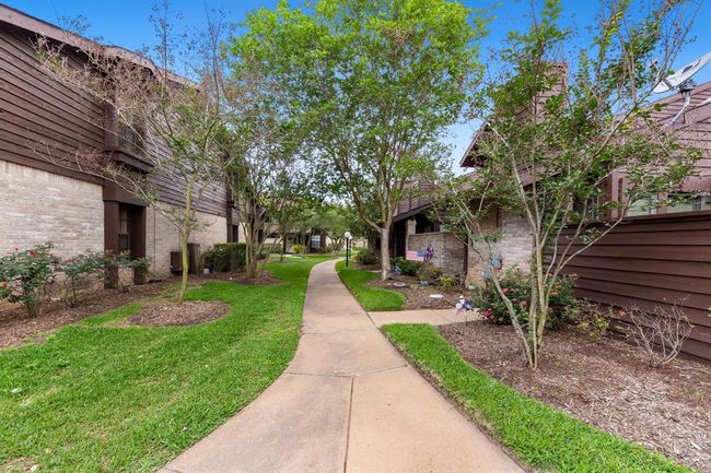 APT-222 - 2611 Grants Lake Blvd, Townhouse with 2 bedrooms, 2 bathrooms and null parking in Sugar Land TX | Image 23