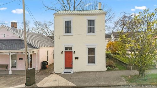 115 Walnut St, Madison, IN, 47250-3519 | Card Image