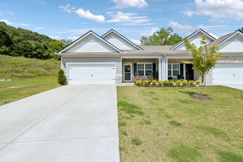 953 Millstream Dr, Nashville, TN, 37218-8802 | Card Image
