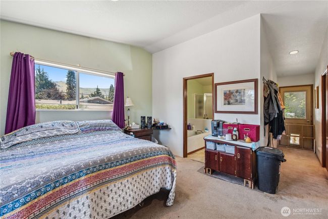 26 Pershing St, House other with 5 bedrooms, 3 bathrooms and 3 parking in Wenatchee WA | Image 19