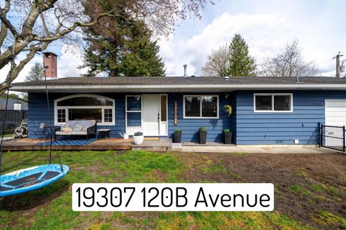 19307 120 B Avenue, House other with 3 bedrooms, 1 bathrooms and 8 parking in Pitt Meadows BC | Card Image
