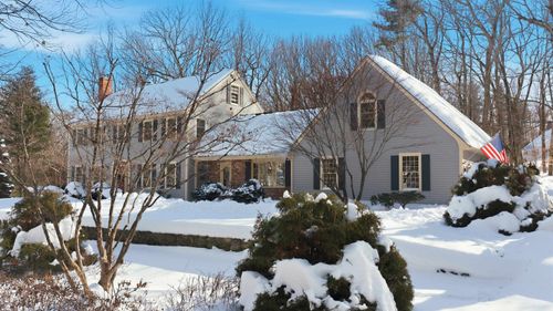 7 Wason Ln, Atkinson, NH, 03811-2545 | Card Image