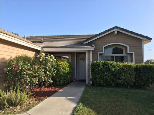 26021 Crestmont Cir, Menifee, CA, 92586 | Card Image