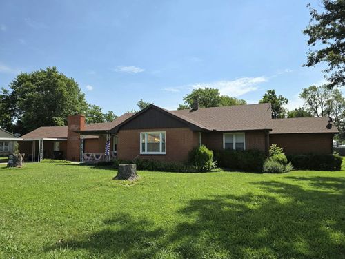 582 S Curtis St, Welch, OK, 74369-9044 | Card Image