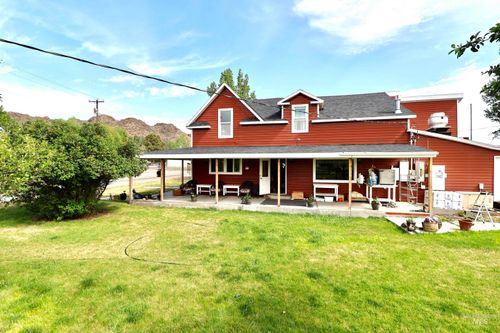 306 Wroten St, Jordan Valley, OR, 97910-8018 | Card Image