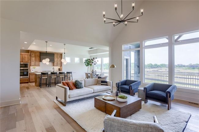 2307 W 176 Th Ter, House other with 4 bedrooms, 4 bathrooms and null parking in Overland Park KS | Image 12