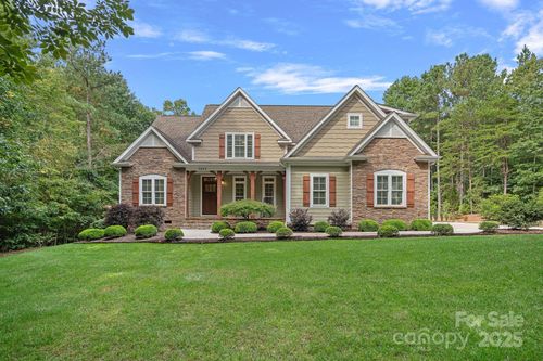 1207 Misty Creek Dr, Iron Station, NC, 28080-9004 | Card Image