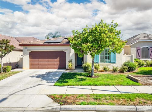 10026 Besancon Way, Bakersfield, CA, 93306-7578 | Card Image