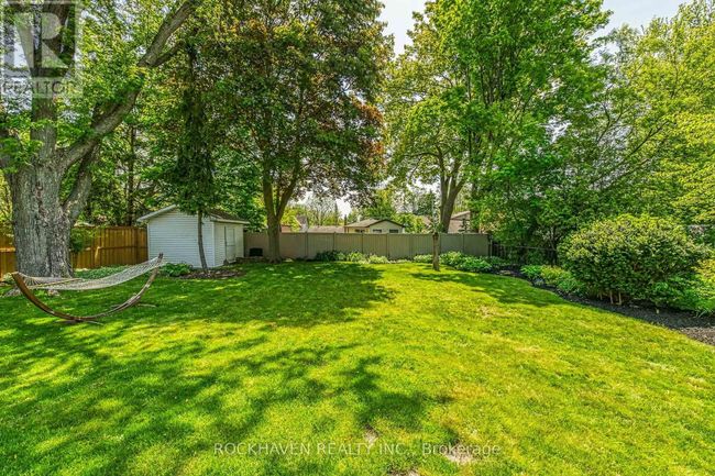 22 Nelson Street, House other with 3 bedrooms, 2 bathrooms and 5 parking in Hamilton (Waterdown) ON | Image 40