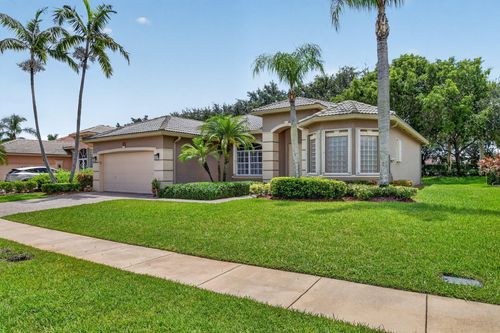9574 Lantern Bay Cir, West Palm Beach, FL, 33411-5171 | Card Image
