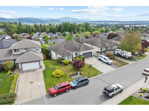 33720 Grewall Cres, Mission, BC, V2V7B7 | Card Image