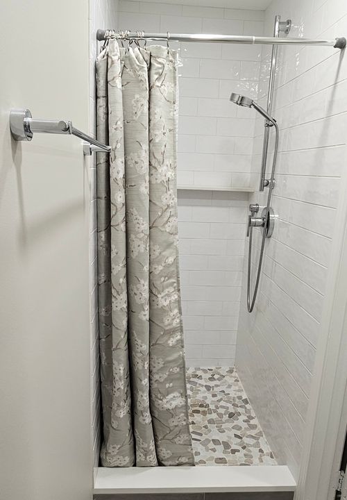 apt-109-5400 Carriageway Dr, Rolling Meadows, IL, 60008-3938 | Card Image