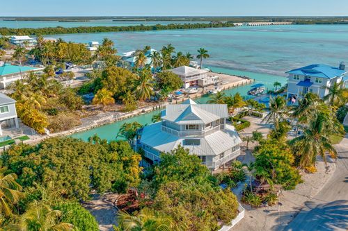 23087 Sailfish Ln, Cudjoe Key, FL, 33042-4328 | Card Image