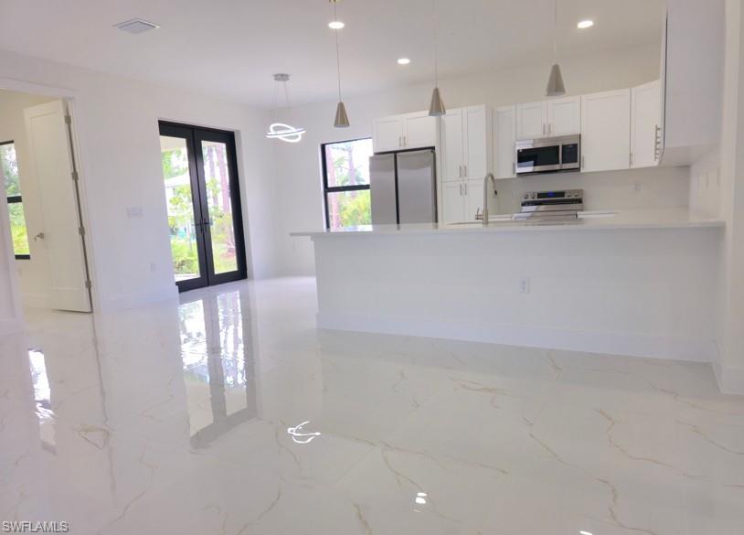 Residential Lease in PORT CHARLOTTE 5