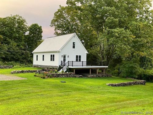 15 N Brook St, Hampton, CT, 06247-3600 | Card Image