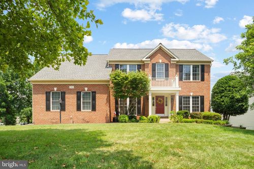 7953 Sequoia Park Way, BRISTOW, VA, 20136-1285 | Card Image