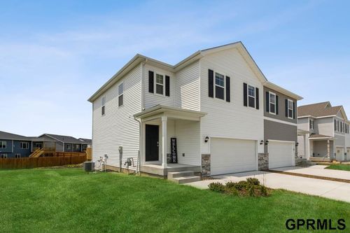 7916 N 169th St, Bennington, NE, 68007-3362 | Card Image