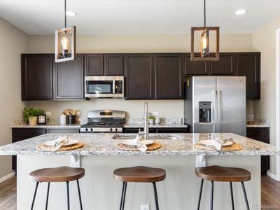 Kitchen island | Image 1