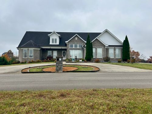 335 Natures Valley Dr, Somerset, KY, 42503-5884 | Card Image