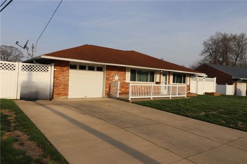 3913 Elmira Drive, Kettering, OH, 45439 | Card Image