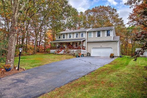 55 Whisper Ln, North Kingstown, RI, 02852-6521 | Card Image