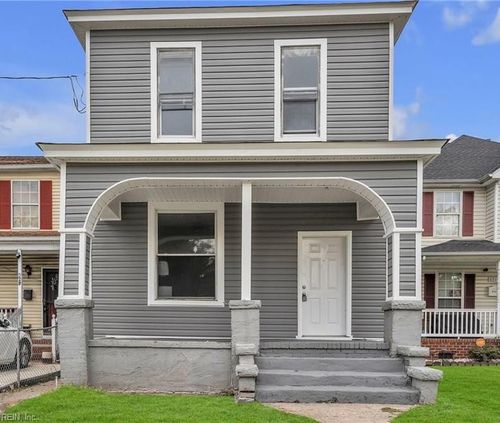 629 27th St, Newport News, VA, 23607-4033 | Card Image