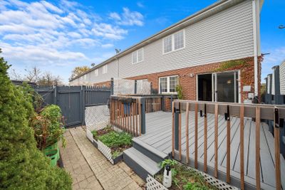 7968 S Roberts Road, Townhouse with 2 bedrooms, 2 bathrooms and 1 parking in Bridgeview IL | Image 3