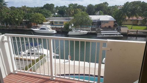 apt-406-2020 Ne 135th St, North Miami, FL, 33181-2107 | Card Image