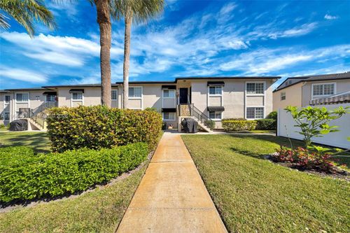 105-4040 Crystal Lake Dr, Deerfield Beach, FL, 33064-1256 | Card Image