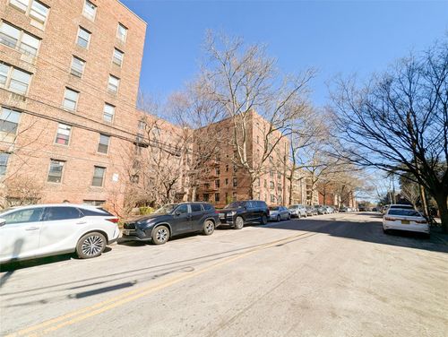 apt-4c-140 34th Ave, Flushing, NY, 11354-3010 | Card Image