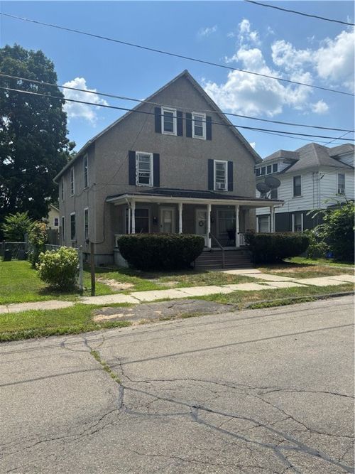 579 Baty St, Elmira, NY, 14904-2114 | Card Image