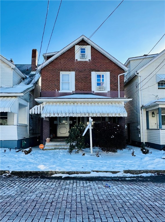 Grover St, Mckeesport, PA 15132