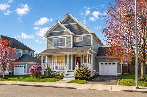 17 Snowden Way, Boston, MA, 02124-2840 | Card Image