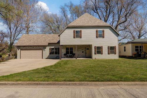 1436 S Pickwick Ave, Springfield, MO, 65804-1217 | Card Image