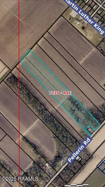 Land in Jeanerette